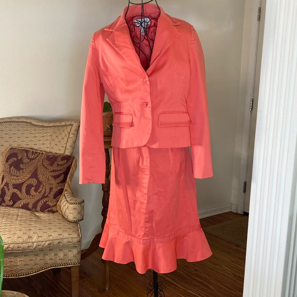 Giorgio Fiorlini - Vintage Coral Blazer and Skirt Set
